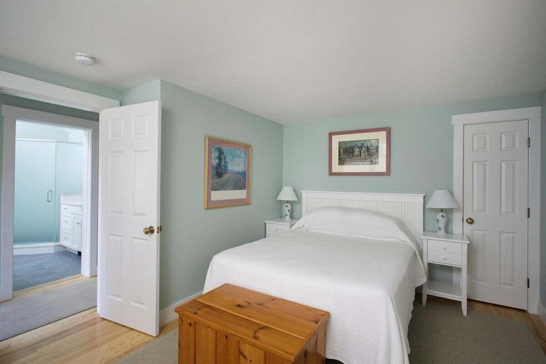 Room 4, Rockledge Estate: 5 Bedroom, 3 1/2 Bathroom House, Knox