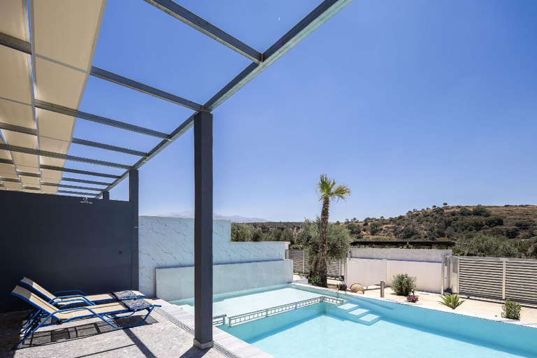 2, Villa Me - With Private Pool, Crete