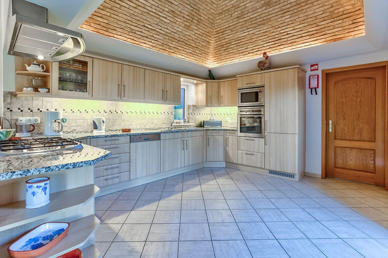 4, Casa Marta · Three bedroom villa with sea views!, Lagoa