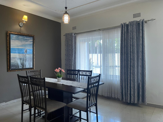 Others 3, Royal Suites Apartments, Lusaka