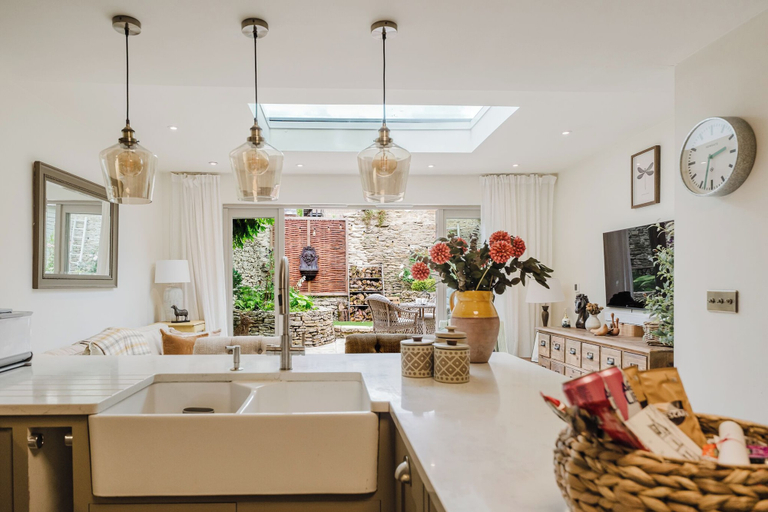 Interior 2, Beautiful Cottage in Cirencester Centre, Gloucestershire