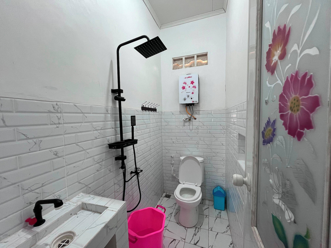 Bathroom 3, Homestay Mentari Pagi Dieng Sikunir, Wonosobo