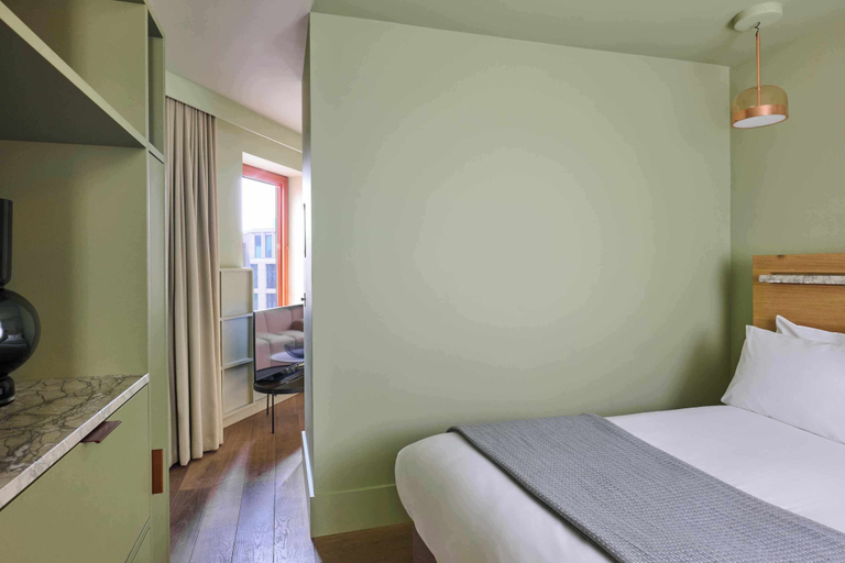 Bedroom 2, Locke At Broken Wharf, London