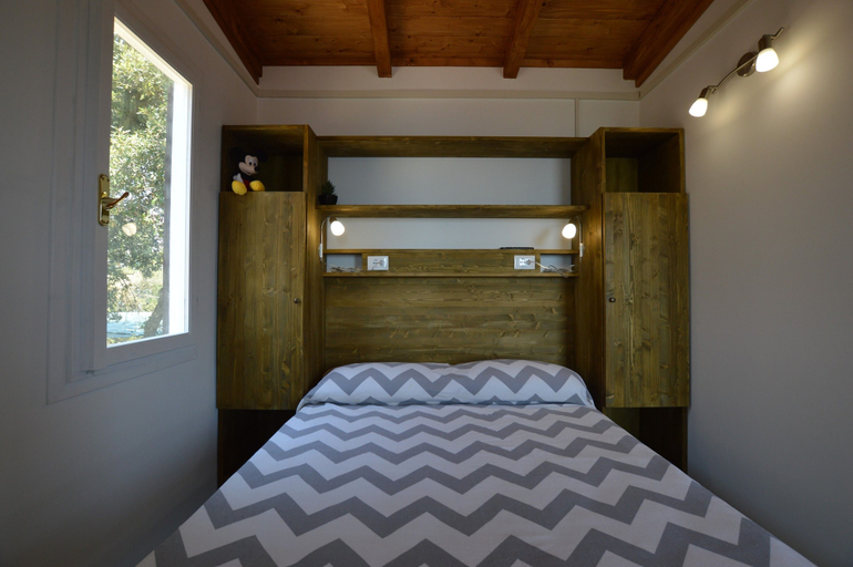 Bedroom 3, Settebello Village, Latina