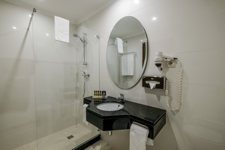 Bathroom 4, Vila Gale Atlantico, Albufeira