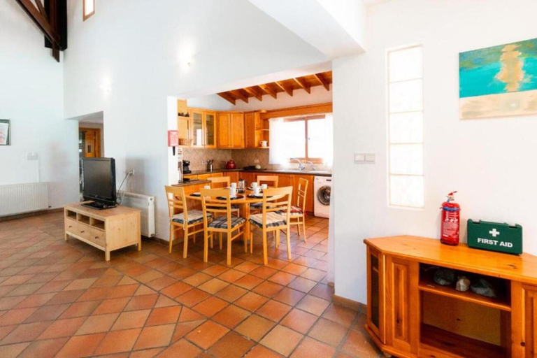 5, MON - STAY Hillcrest Panorama Villa