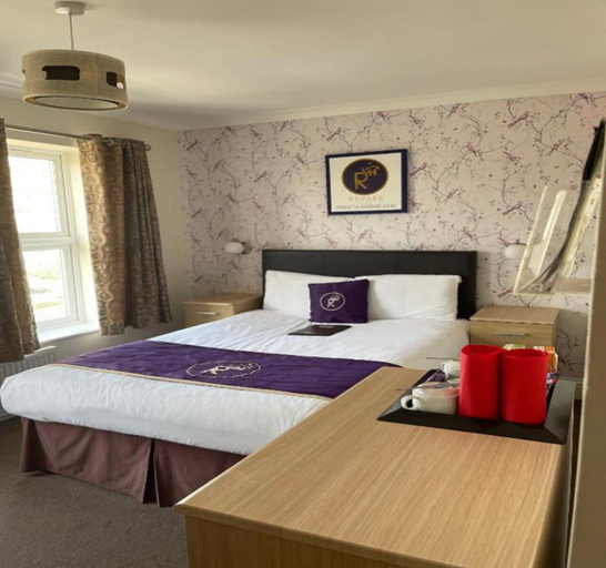 Room 4, Standard Family of 3 Room, Norfolk