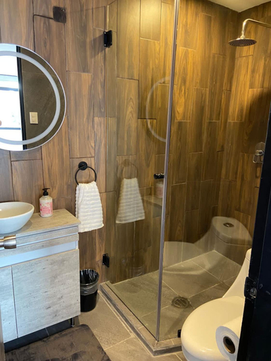 Bathroom 2, Chic Apartments in Polanco Steps from Masaryk Ave!, Mexico City