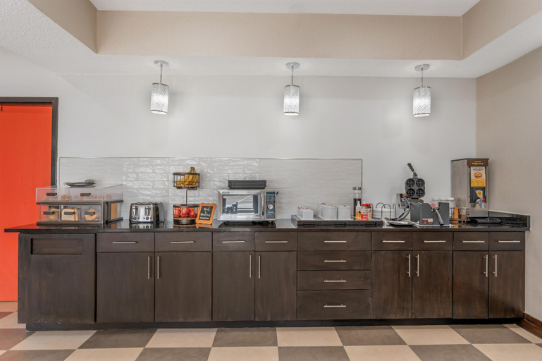 Food & Drinks 5, Best Western Forsyth - Decatur, Macon