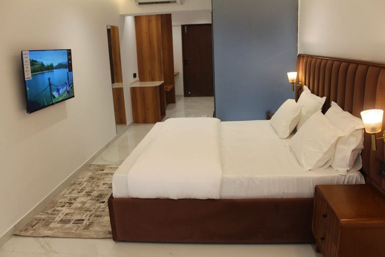 Room 3, Lumiere A boutique Hotel, Pune