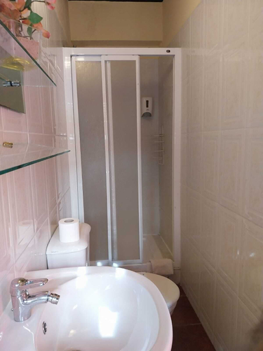 Bathroom 3, Serra da estrela Superior Seia Huge Flats, Seia
