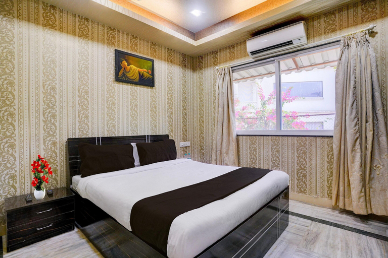 Room 2, Classic Misty Royale Villa, Pune
