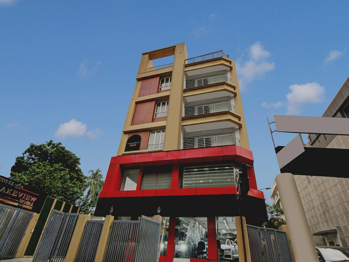 View from property, Townhouse Oak Hotel Lake View Royal, Kolkata