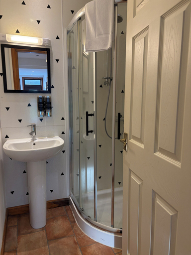 Bathroom 4, The Glebe, Highland