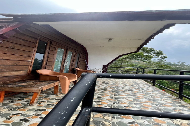 Terrace/patio, Cozzy Kedaton Bukit Panyawangan, Bandung
