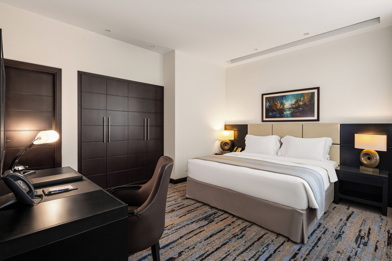 Bedroom 3, Cristal Hotel Abu Dhabi, Abu Dhabi City