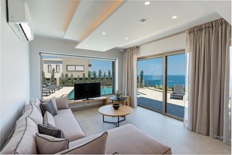 2, Luxury Villa AQUA With 2 Private Pools, Crete