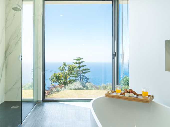 5, Villa Primavera by Atlantic Holiday, Calheta