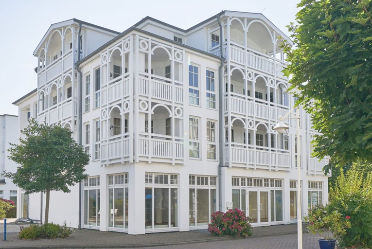 Exterior 4, Stylische Ferienwohnung mit Balkon und Wlan im Seepark Sellin, Vorpommern-Rügen