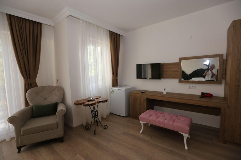Bedroom 3, Ya Lda Z Country Hotel, Merkez