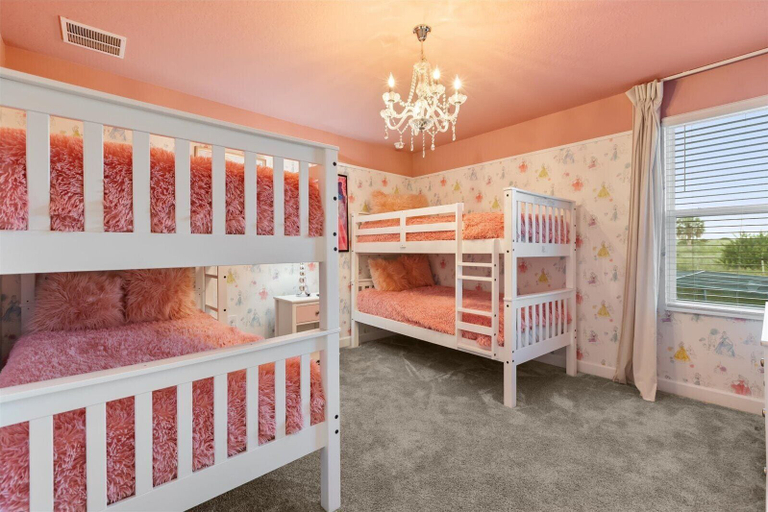 Room 4, 9234-Sommerset, Osceola