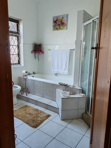 Bathroom, Bayview Guest House, eThekwini