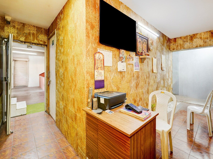 Reception 5, Classic Vishnu's Galaxy Rooms, Chennai