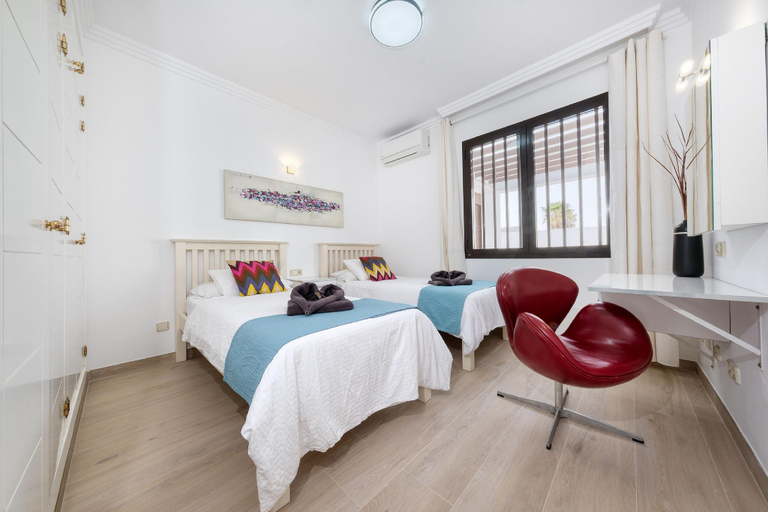 4, Villa Serenity in Playa Blanca, Las Palmas