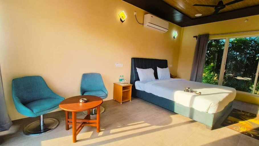 Bedroom 2, Pench Kulamama Safari Resort, Seoni