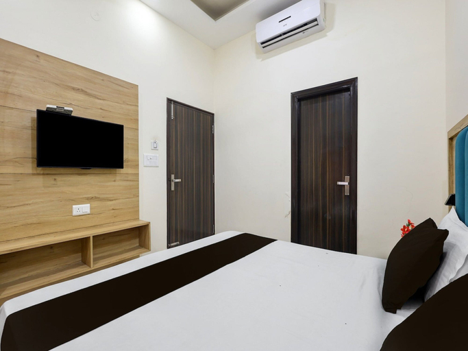Room 2, Suite Hotel Paras Inn, Amritsar