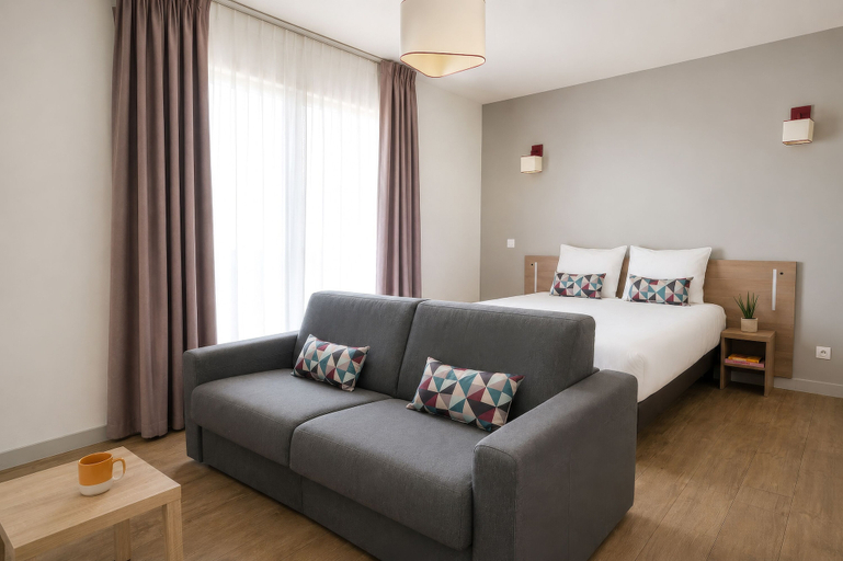 Bedroom 3, Appart'City Confort Perpignan Centre Gare, Pyrénées-Orientales