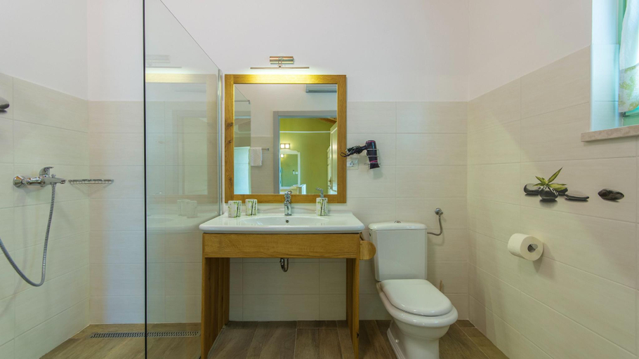 Bathroom 5, Villa Judita by Villas Guide, Poreč