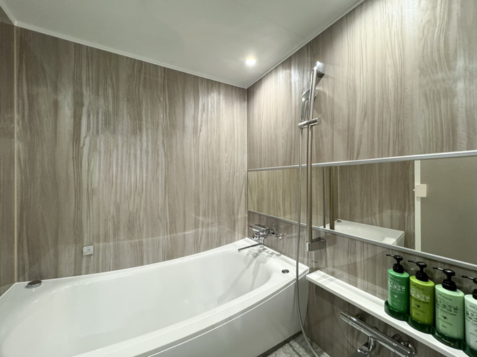 Bathroom 4, Hotel Century, Chiba