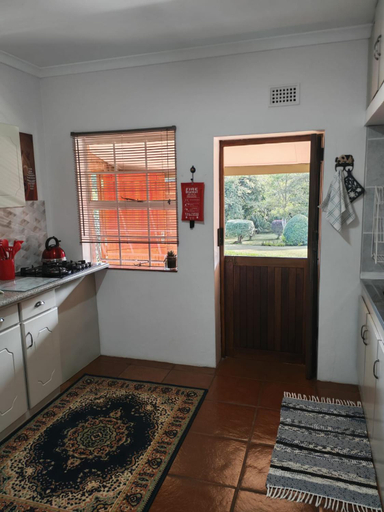 Others 5, Coral Cottage, Umgungundlovu