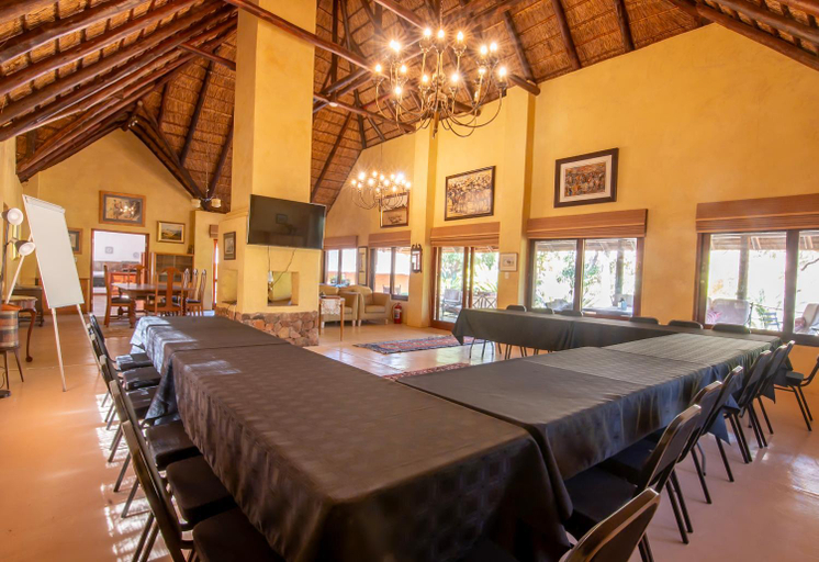 Food & Drinks 4, The Hank Maribashoek Adventure Lodge, Waterberg