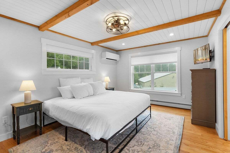 Room 5, Captain's Quarters, Knox
