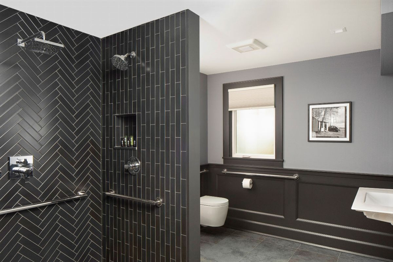 Bathroom 3, Shelburne Springs Hotel, Franklin