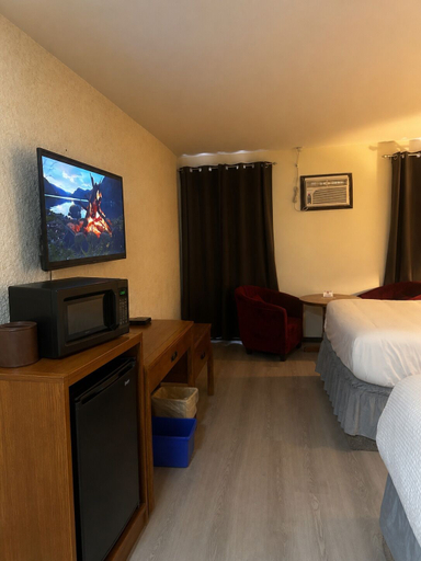 Bedroom 2, Maple Creek Motor Inn, Division No. 4