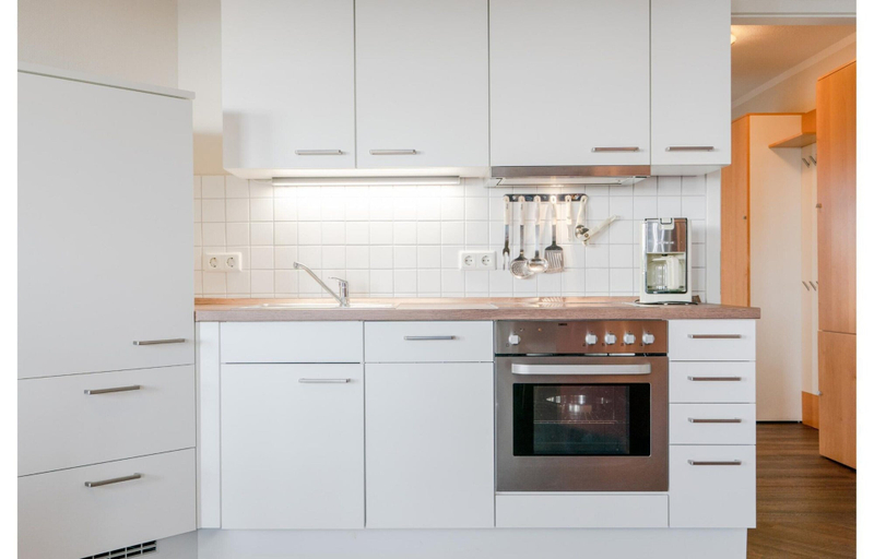 Private kitchen, Ferienwohnung im 3.og mit Balkon in Sellin, Vorpommern-Rügen