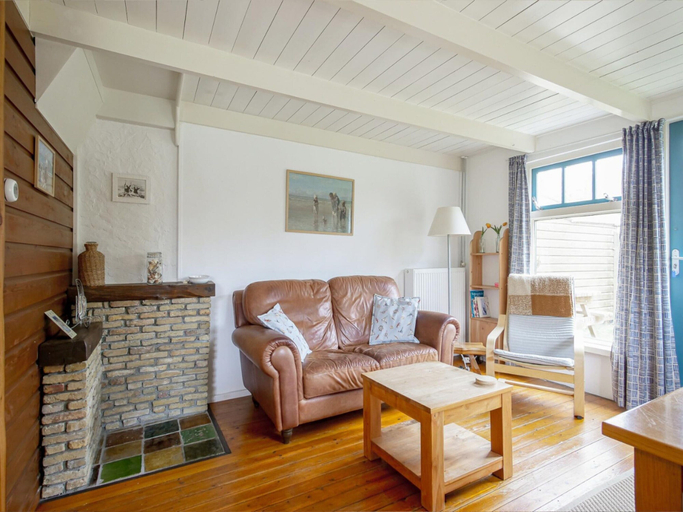 Living room 3, Holiday Home in Callantsoog Near Beach, Zijpe