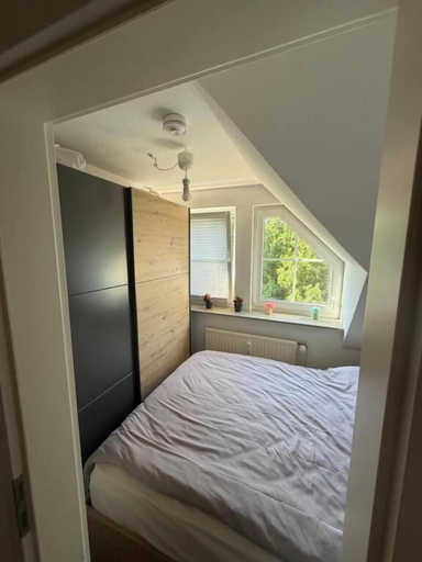 Room 5, Modernes Gemütliches Studio Zimmer, Pinneberg