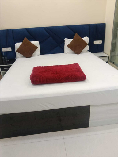 Room 5, Luxury Stay Paying Guest House, Chandauli