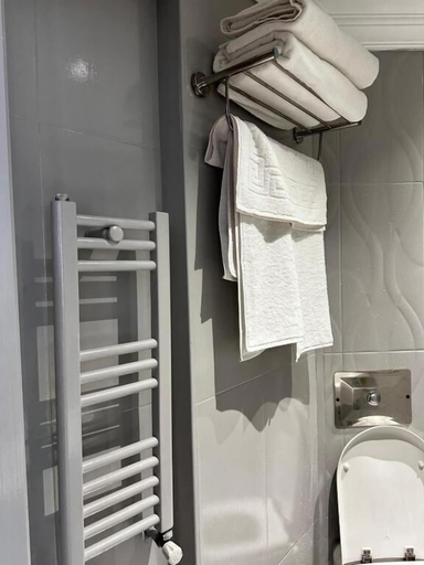 Bathroom 5, New Hotel Harbiye, Şişli