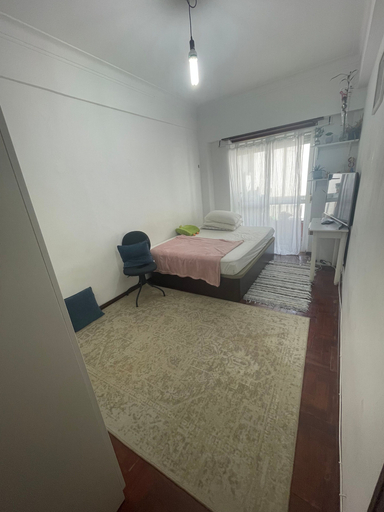 Room 4, Room-very Prime Location From Lisbon air, Lisbon