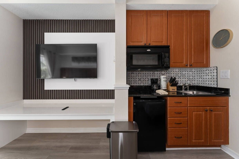Private kitchen, Universal Area Studio The Point Resort, Orange