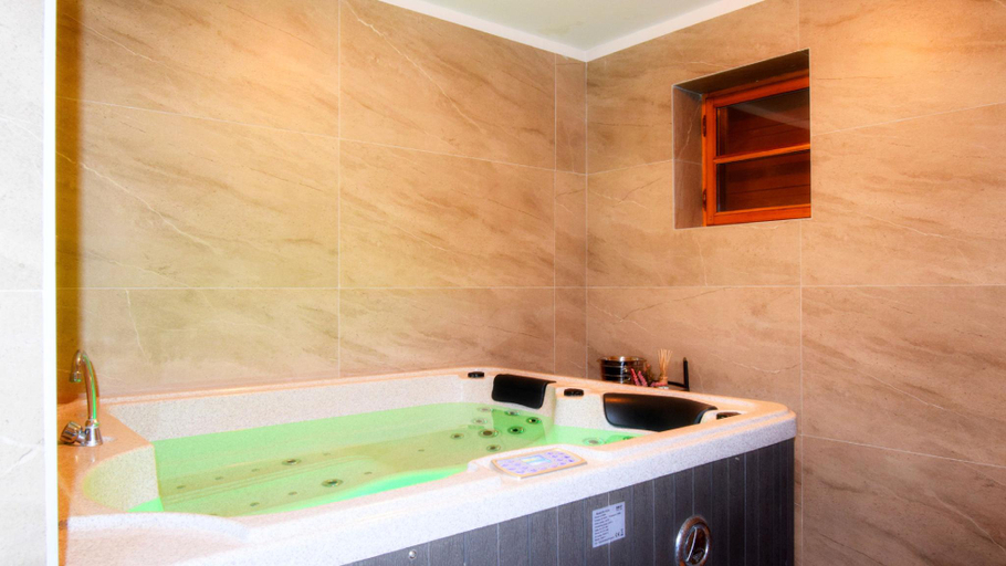 Bathroom 3, Villa Luxury Love Chalet by Villas Guide, Mrkopalj