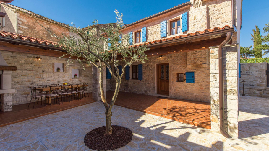 Exterior & Views, Heritage Villa Croc by Villas Guide, Buje