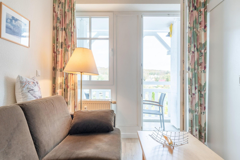 Living room 5, Ferienwohnung in Sellin mit Balkon und Wlan, Vorpommern-Rügen