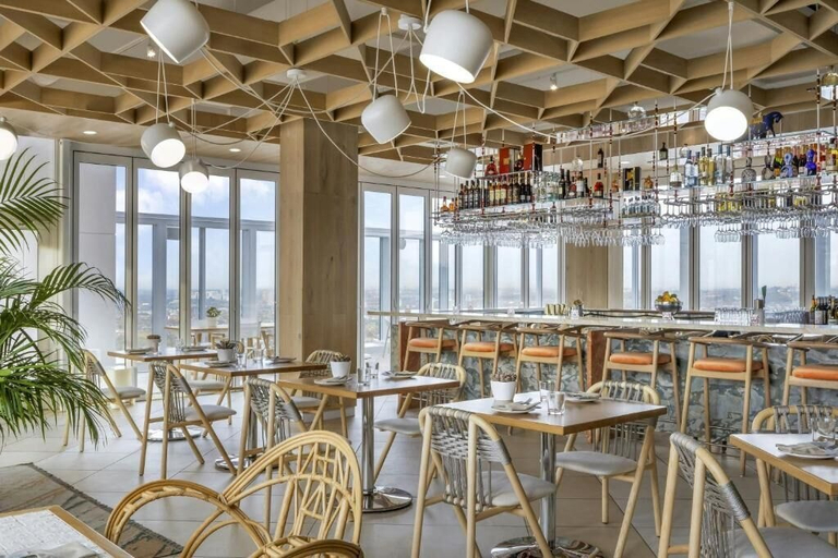 Bar (on property), Luxury Collection Hotel, Toronto
