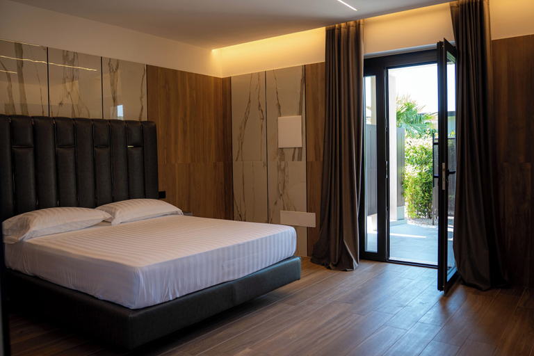 Room 2, Tre Fontane Country House, Latina